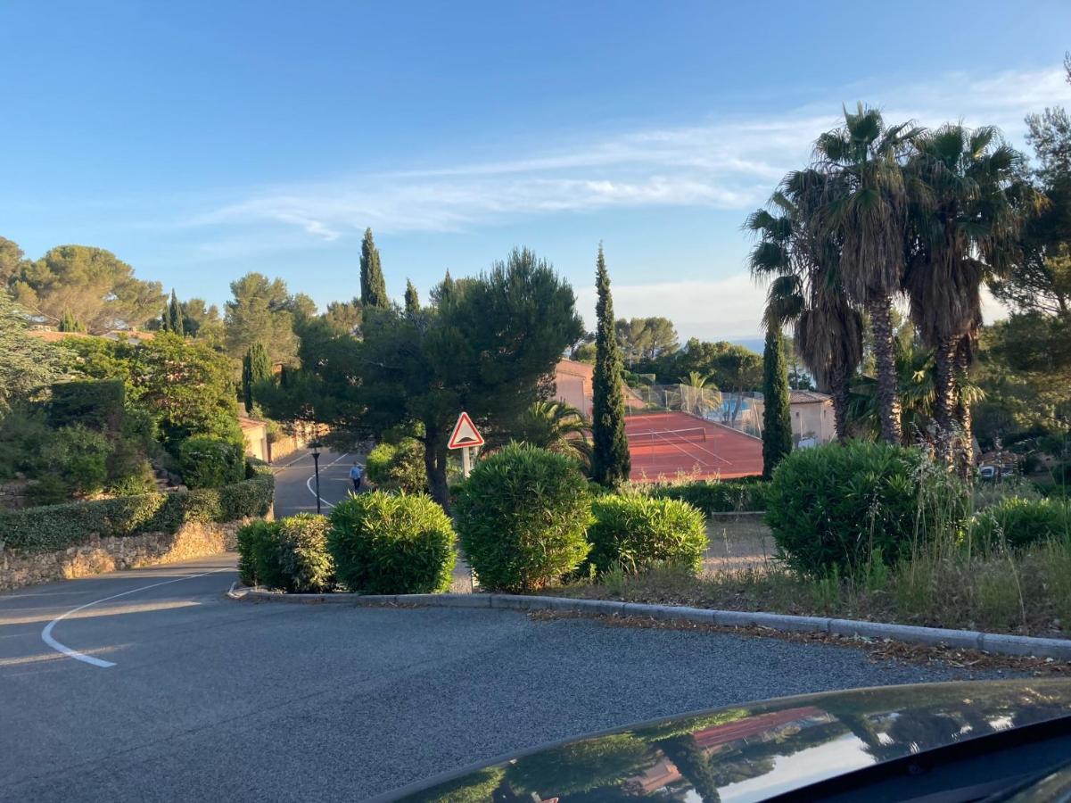 10 A 12 Pers Famille Amateurs Randonnee Boulouris Panorama Saint Raphael Tennis Piscine Partage Eksteriør bilde