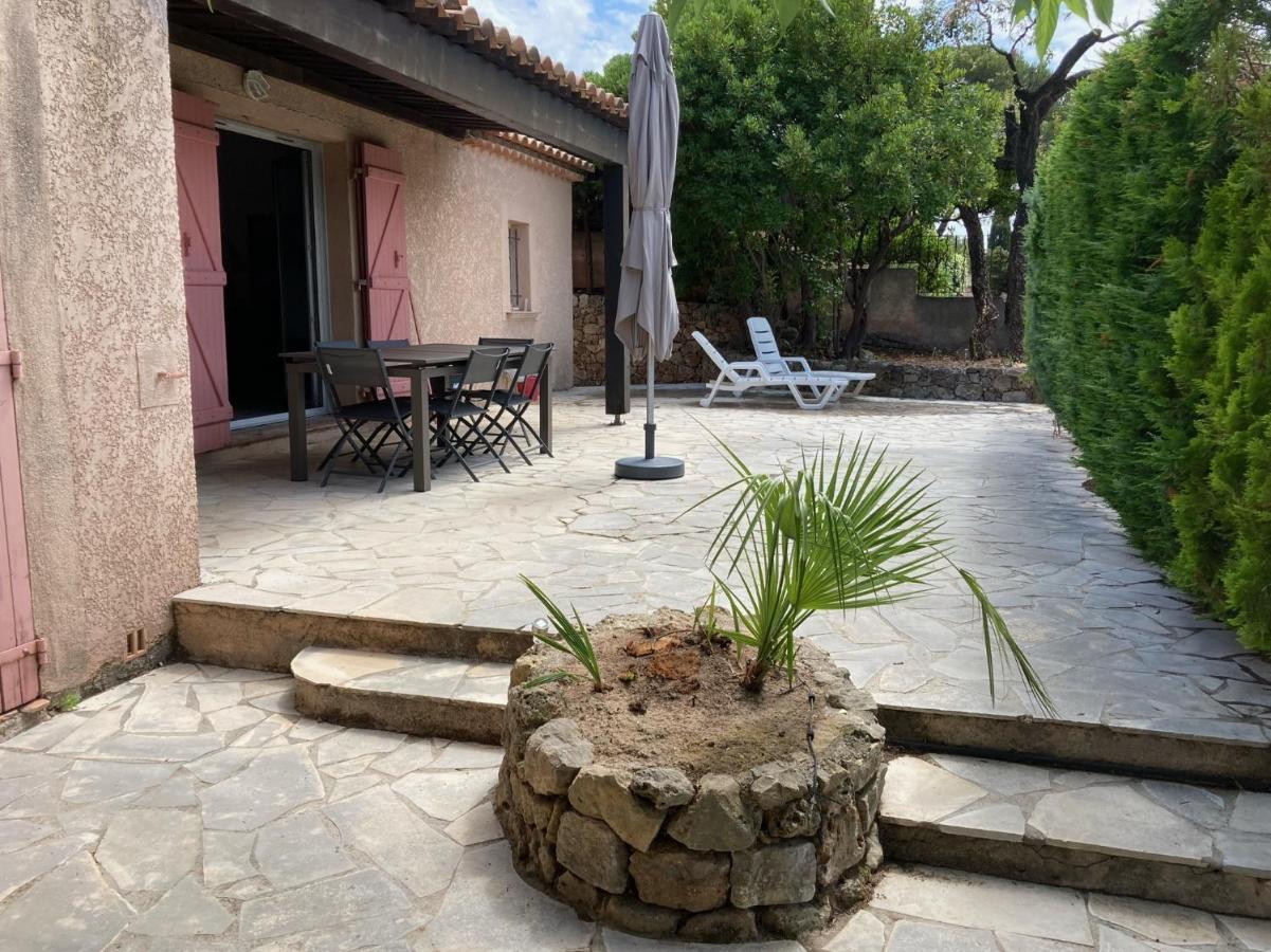 10 A 12 Pers Famille Amateurs Randonnee Boulouris Panorama Saint Raphael Tennis Piscine Partage Eksteriør bilde