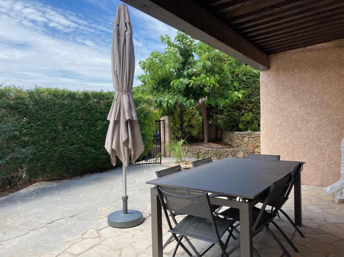 10 A 12 Pers Famille Amateurs Randonnee Boulouris Panorama Saint Raphael Tennis Piscine Partage Eksteriør bilde